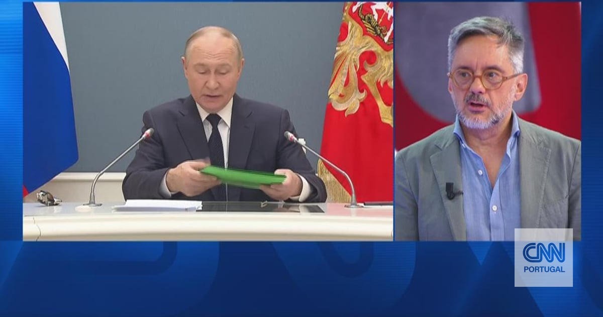 08:28
                                        	
                                    
                                
                                
                            
                        
                    
                    	
                    	
                        "When they talk about peace or a negotiated solution, what they don't say is that that solution has to be on their terms"
                        
                    
                        51 min ago