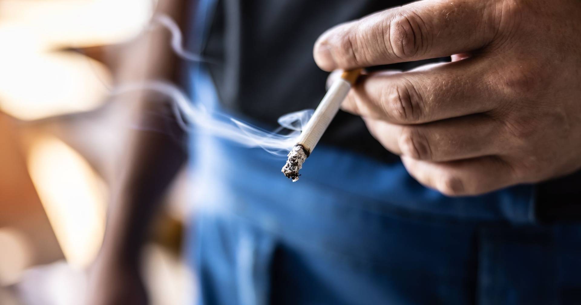 Young Portuguese smoke and drink less than the European average, but participate more in gambling