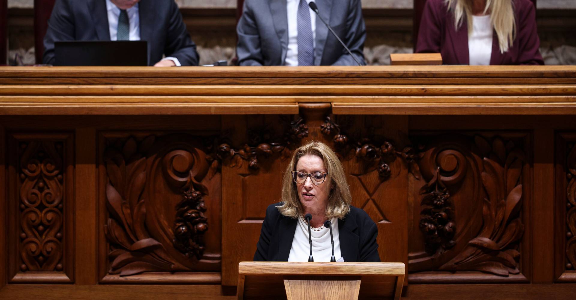 Minister clarifies controversy about breastfeeding: "I defended women"