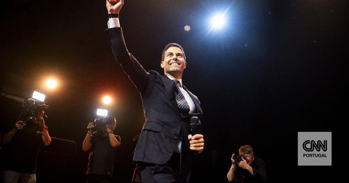 Centrist leader says that Dutch people voted against "hate politics" in the legislature