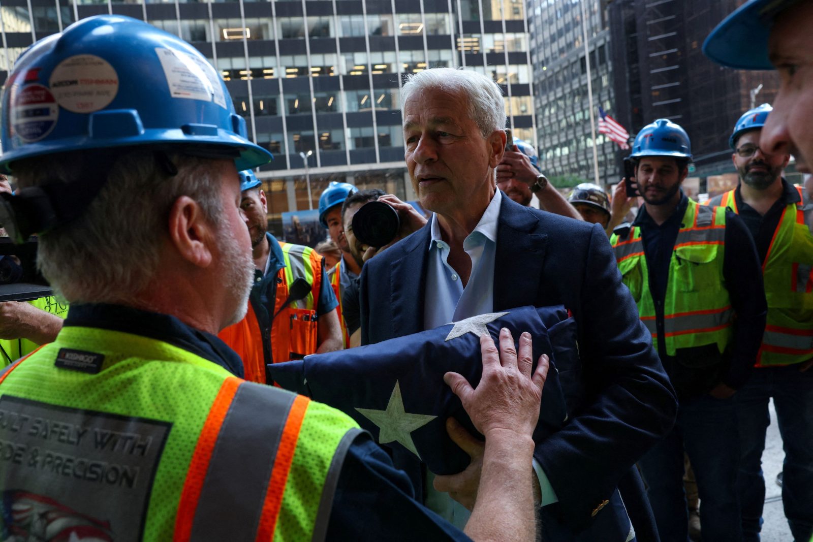 JPMorgan Chase: The $3 billion "cage" that will bring the end of telecommuting