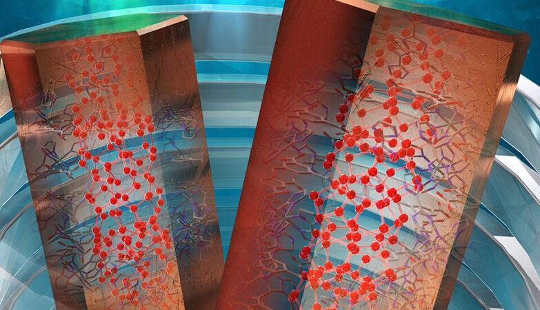 Strange state of water appears to be solid and liquid at the same time