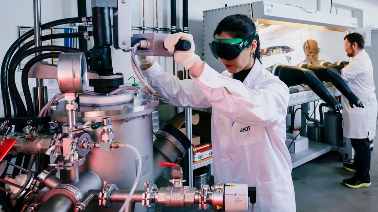 Scientists create superalloy that refuses to melt