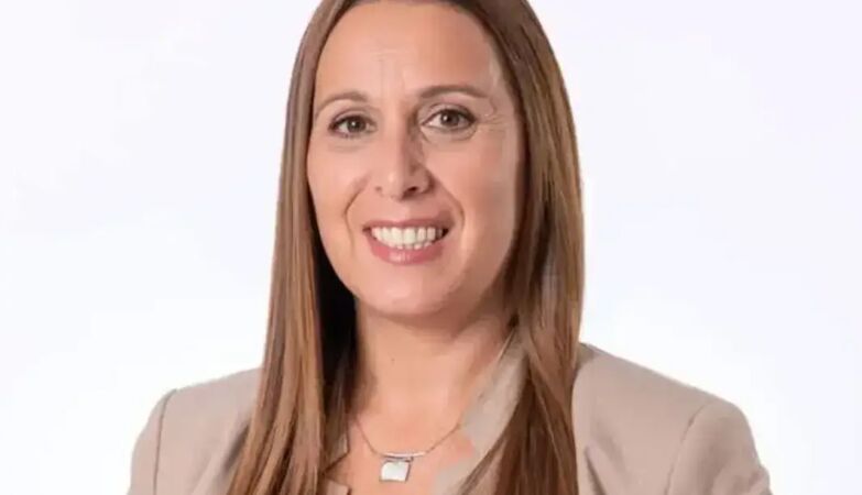 Vagos councilor tried to calm her 14-year-old son after being shot for the first time