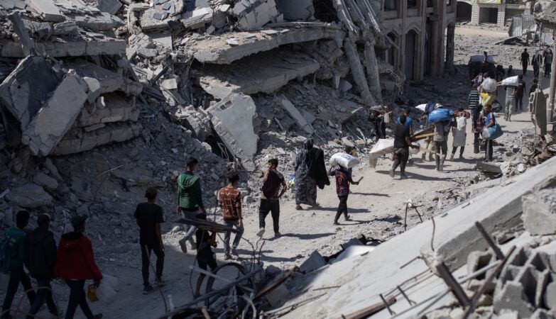 Israel attacks Gaza again. Trump gives Hamas ultimatum