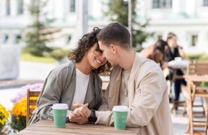 Decrement or connection: What do you really seek a date?