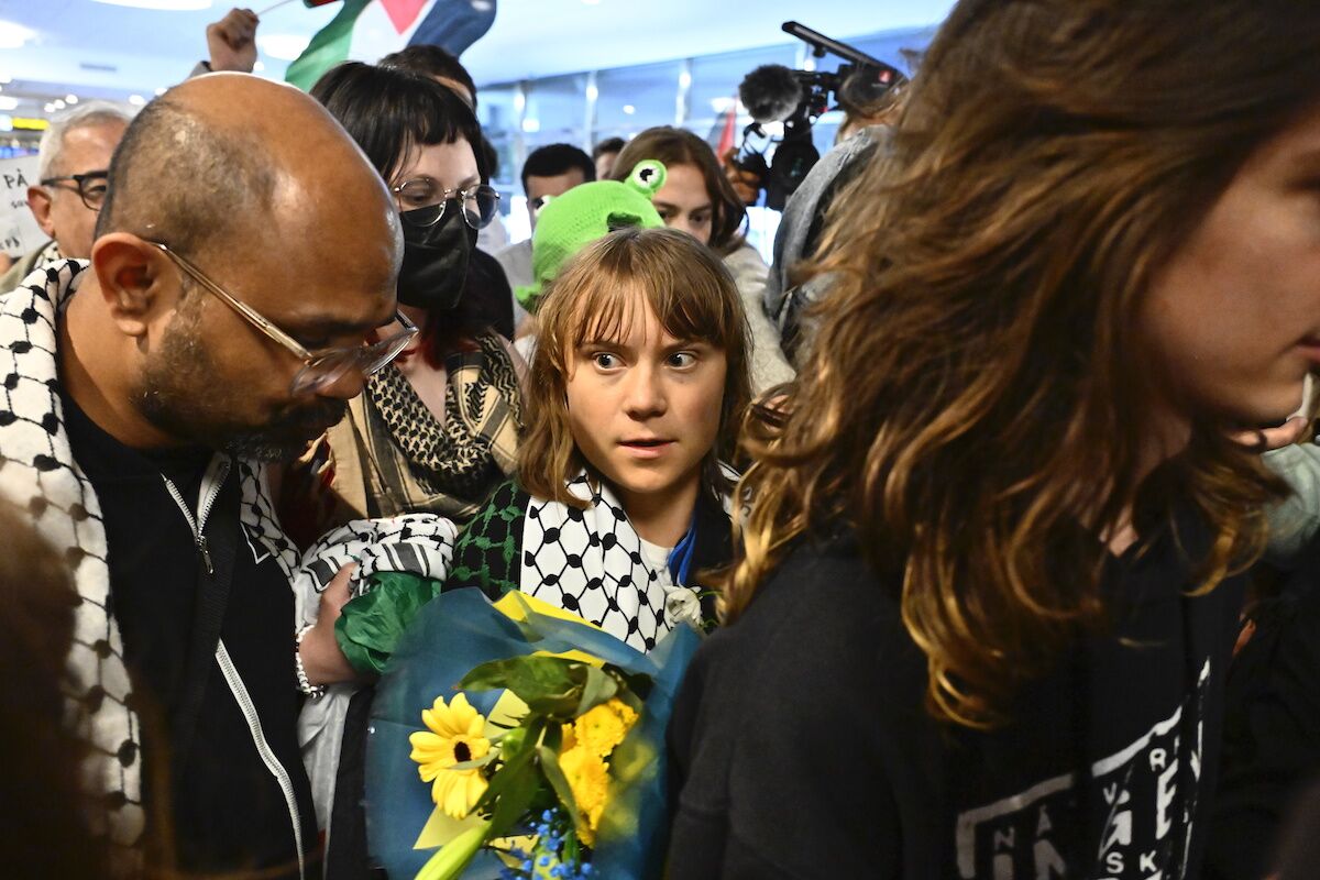 Israel denies abuse to members of the flotilla. Lusos must return today to Portugal