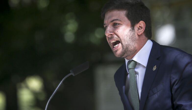 Nuno Melo's resignation is asked; “Chicão” returns to denounce genocide and defend Flotilha activists