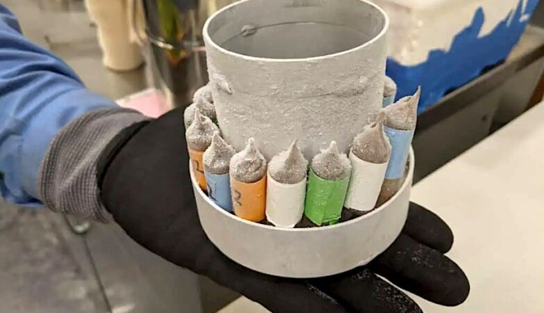 Mars may have microbes frozen on its icy surfaces