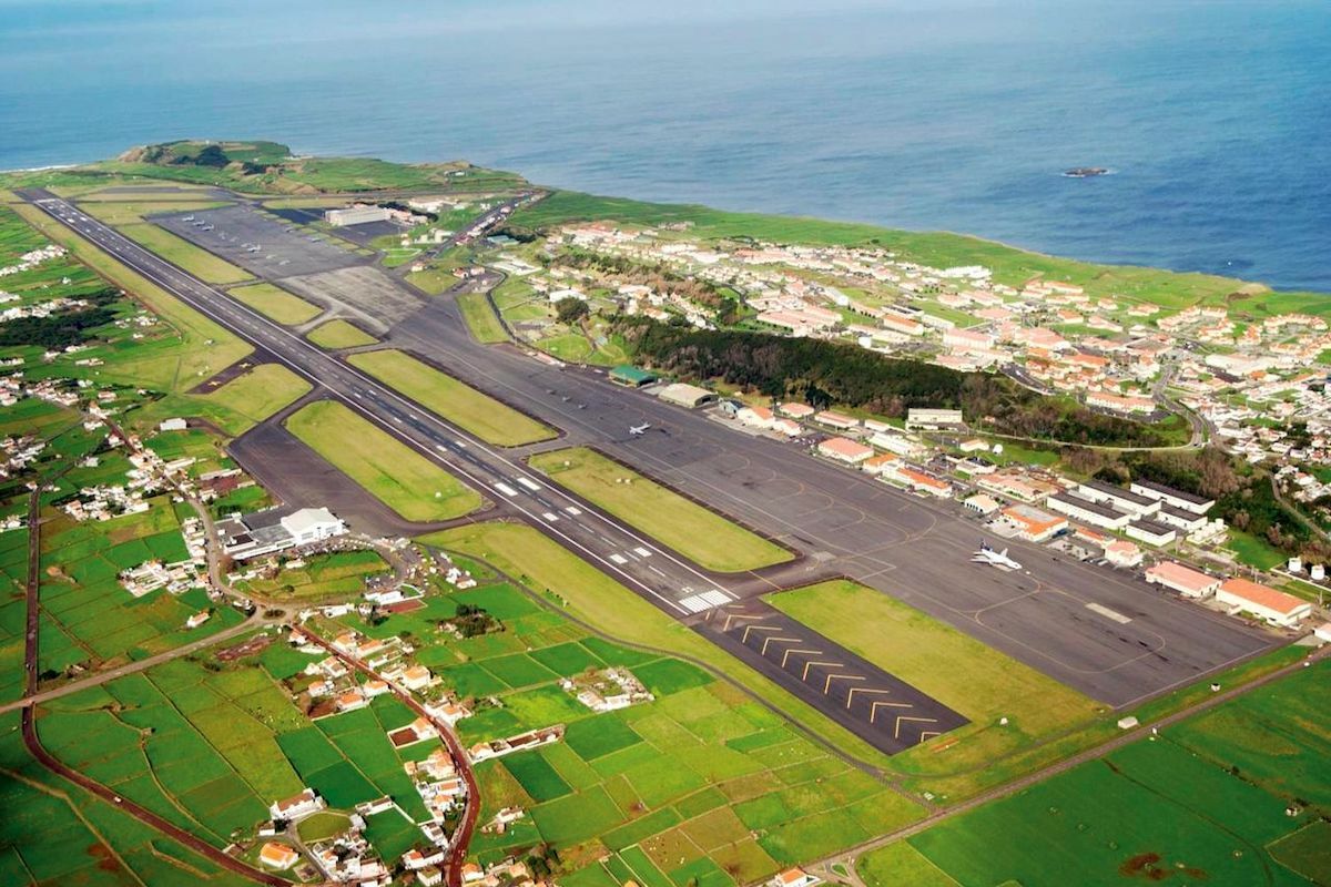 Late payments at Base das Lajes. “It had never happened”