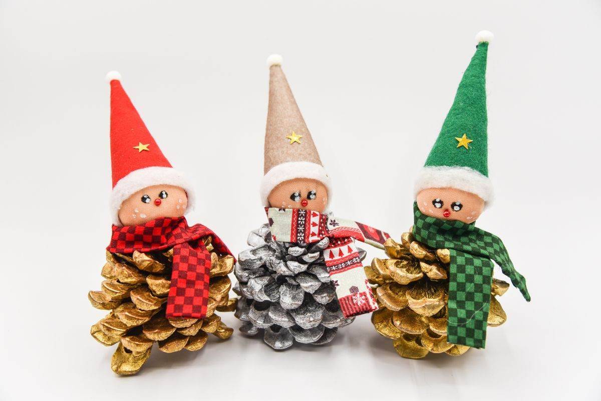 Christmas gnomes with pine cones and felt hats