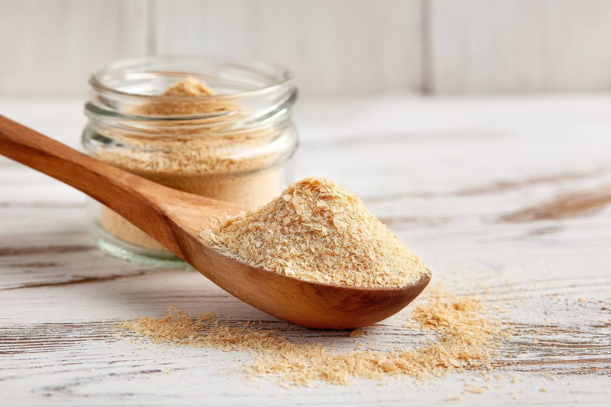 Teaspoon of dry brewer's yeast