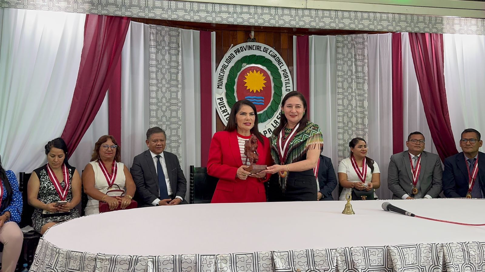 Antonia Sales represents Acre in the Jubilee Week “Viva Pucallpa” and reinforces integration ties between Brazil and Peru