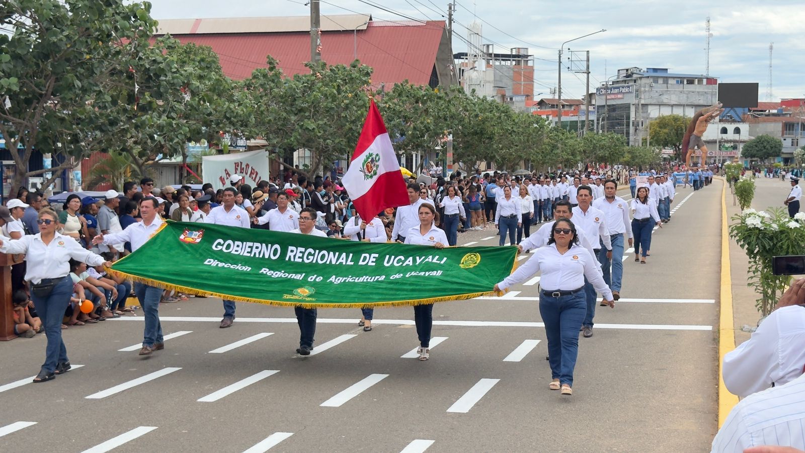 Antonia Sales represents Acre in the Jubilee Week “Viva Pucallpa” and reinforces integration ties between Brazil and Peru