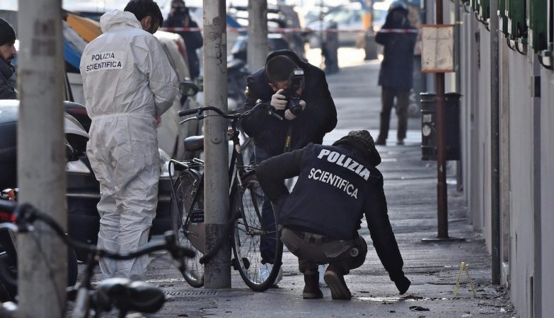 Three police officers killed and 15 injured in an explosive trap in Italy