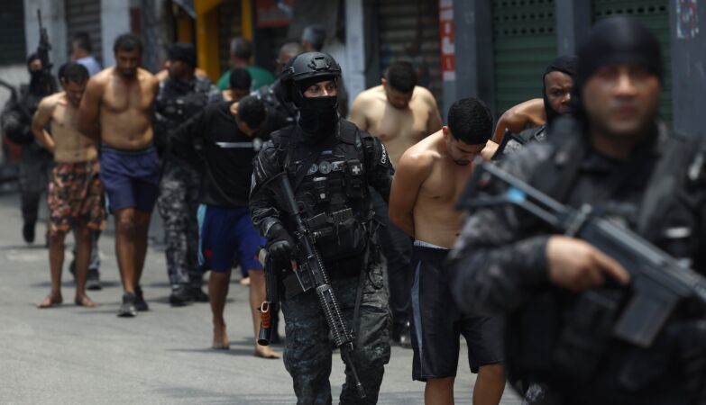 20 dead in mega operation in Rio de Janeiro. Red Command retaliates with drones