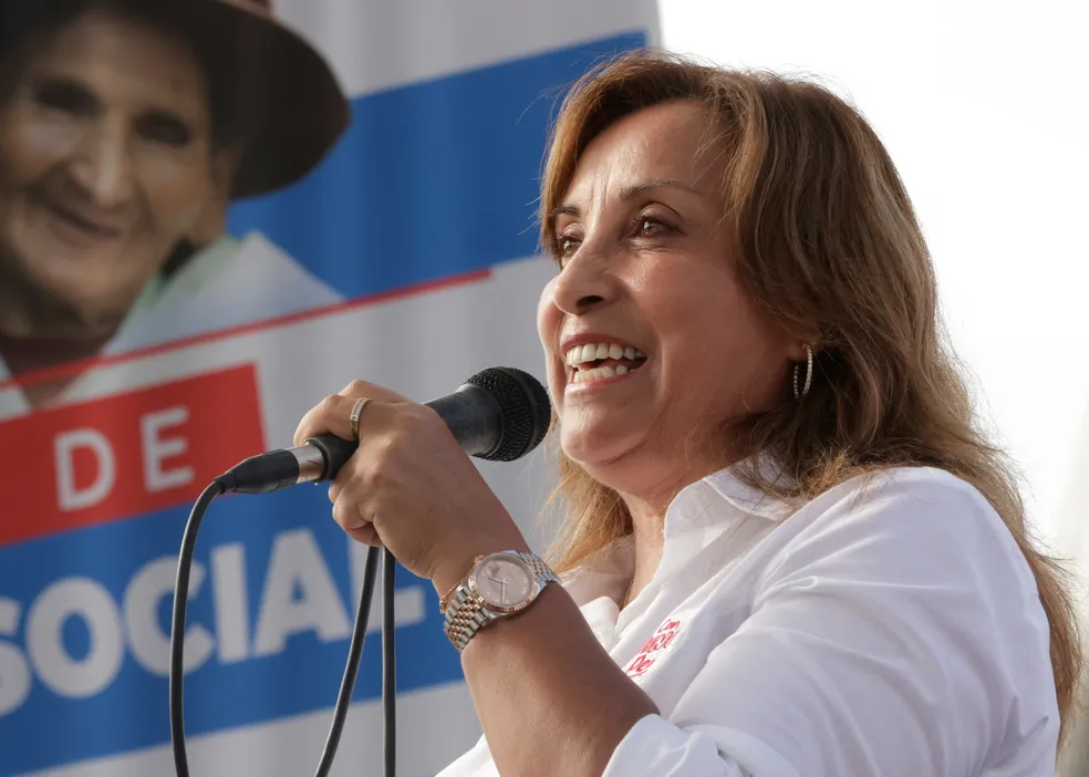 Peru's Parliament dismisses Dina Boluarte for “moral incapacity”; José Jerí takes command