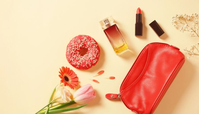 Smelling dessert is the new fashion: cosmetics companies are betting everything on sugar