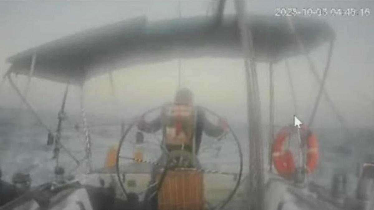 Marinette, the Flotilla ship by Gaza that resists which village gala to the siege of Israel