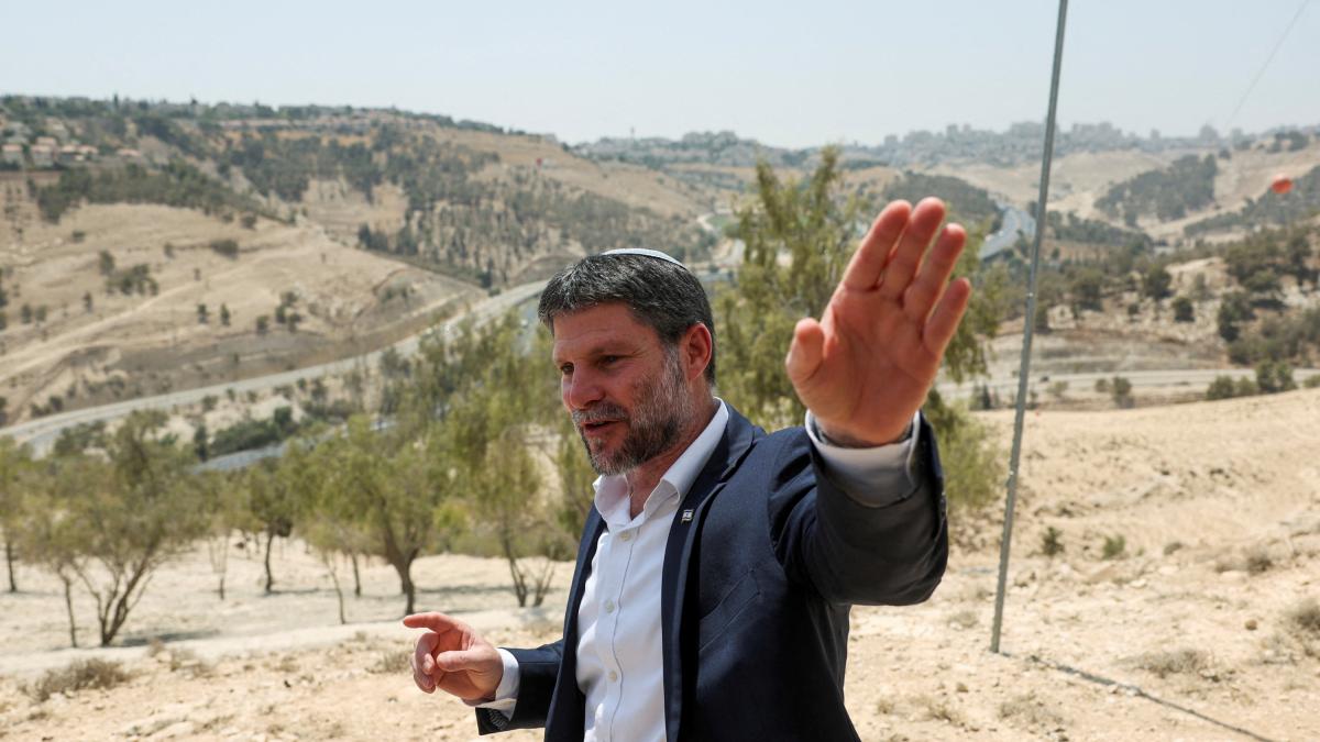 The most ultra minister of the already ultra Government of Israel rejects Trump's plan and advocates continuing with the siege