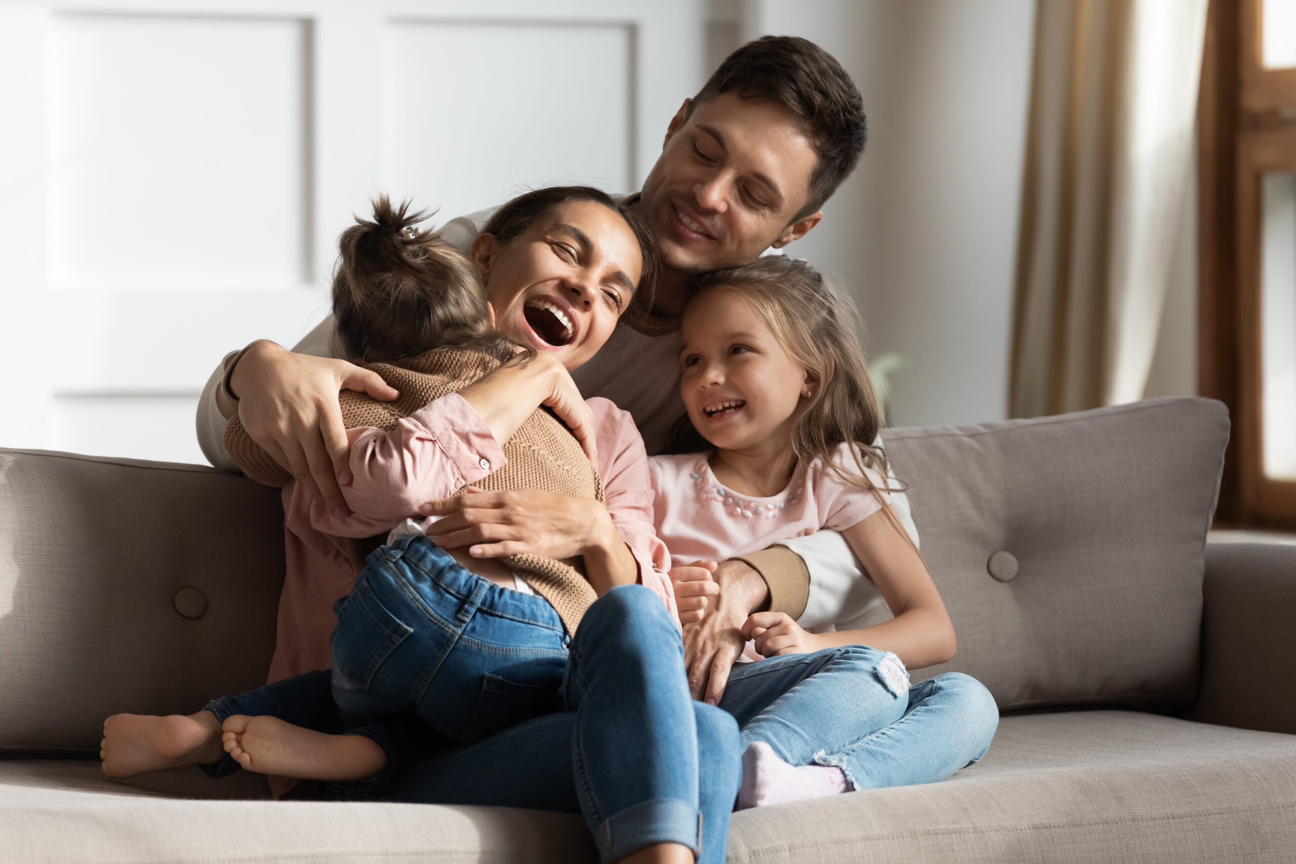 You will receive more money: family benefit increases in 2026 and these are the families that will benefit