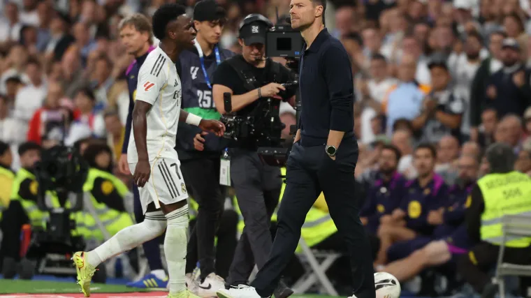 Real Madrid: Xabi Alonso e Vinicius Jr. têm uma relação ruim? Como começou a briga? image