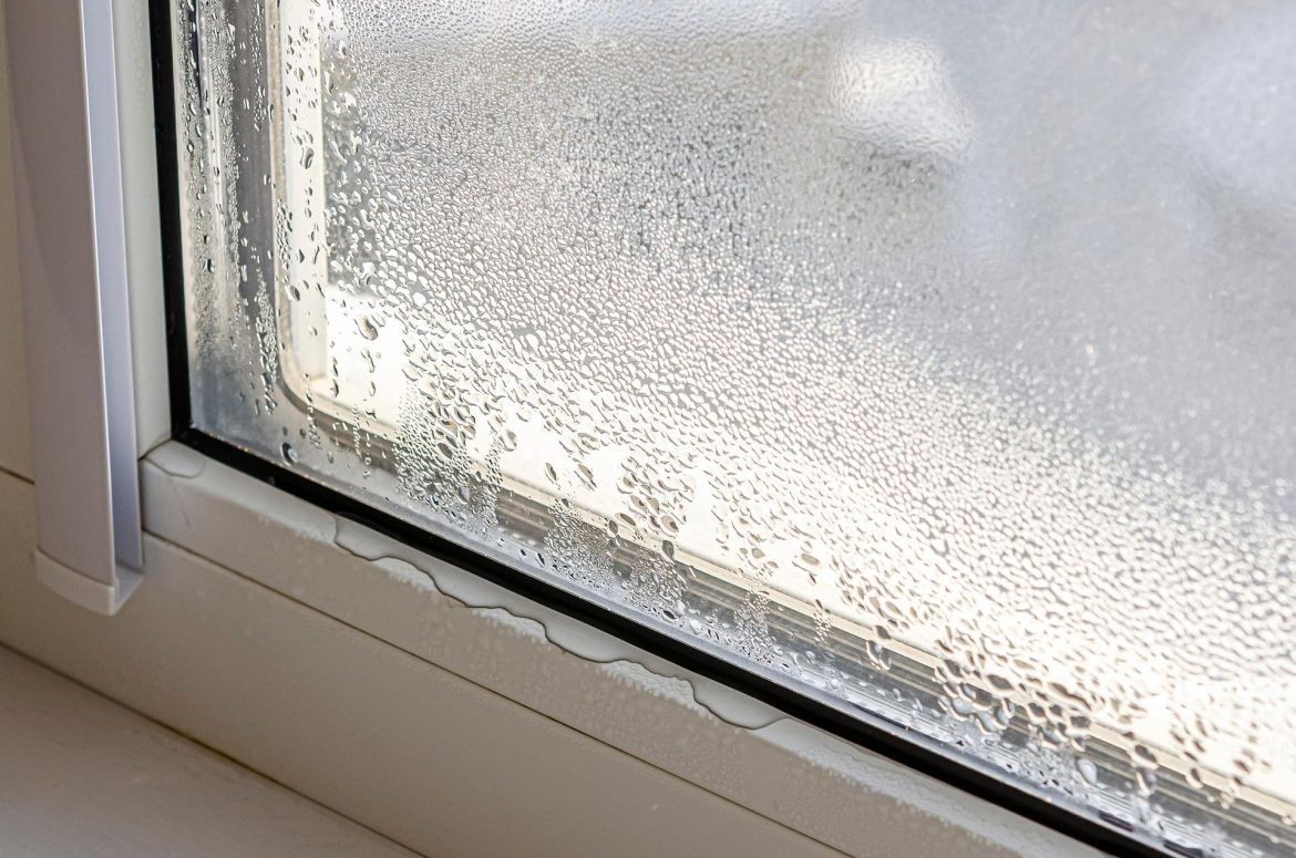 Moisture in the apartment Rub 1 scoop on the windows. Your windows will never be fogged up again. How to deal with steamy windows
