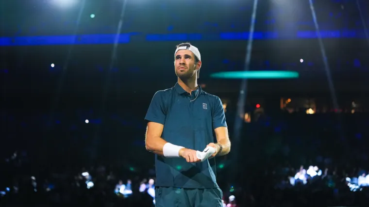 Karen Khachanov: quem é, idade e títulos do adversário de João Fonseca no Masters 1000 de Paris image