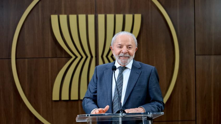 lula-fala-a-jornalistas-indonesia-24-out-2025-848×477.jpg