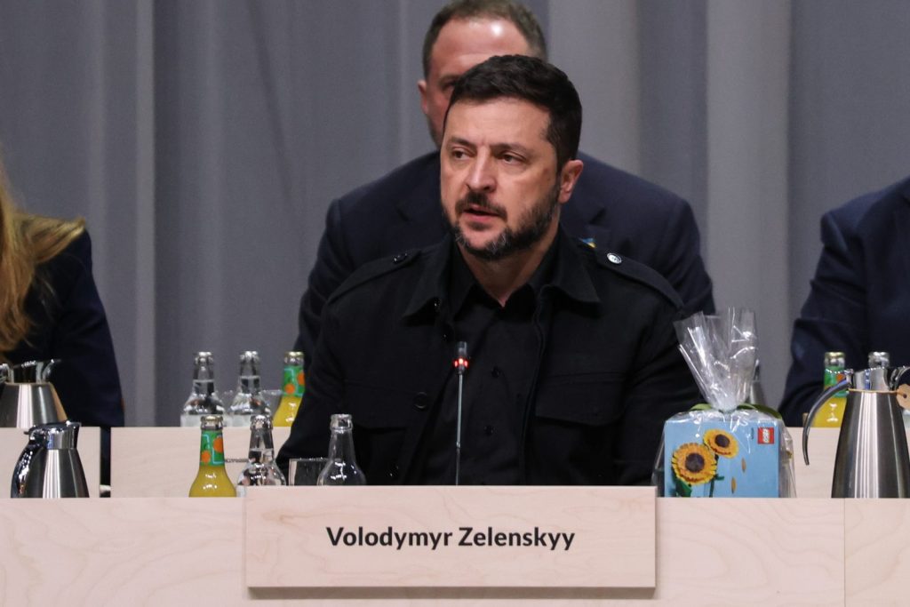 What did 47 European leaders in Copenhagen decide for Ukraine