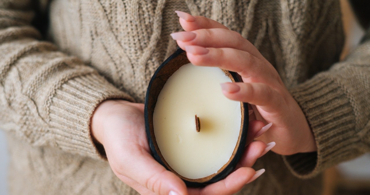 Natural scented candles are a safer alternative to paraffin candles. /123RF/PICSEL