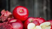 This is the worst time to eat apples. You will feel heavy