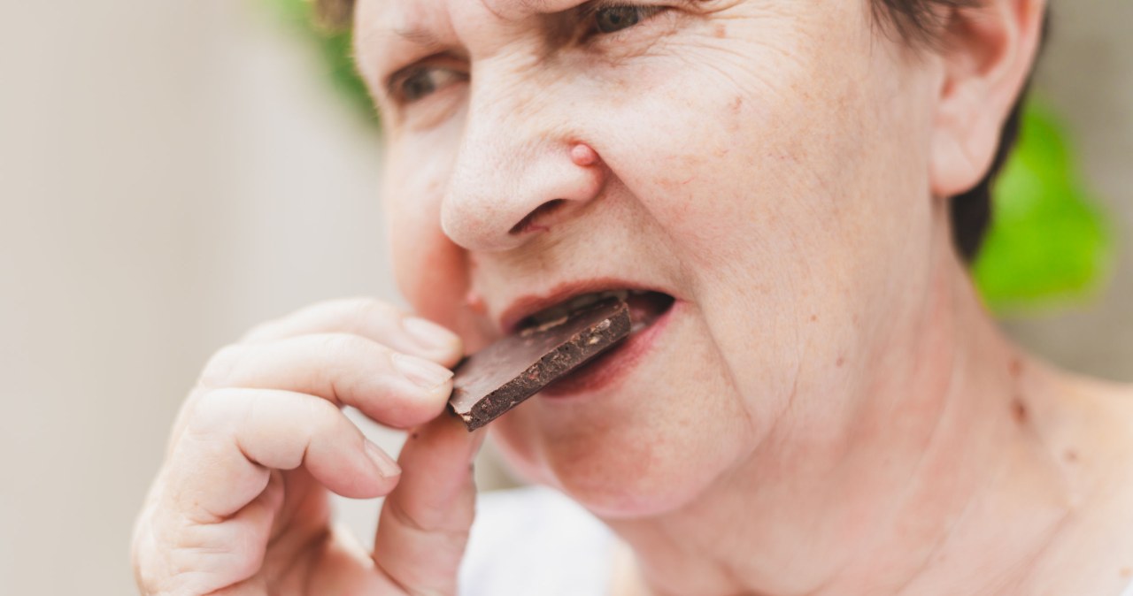 Protects against dementia and supports the brain. A piece a day is enough