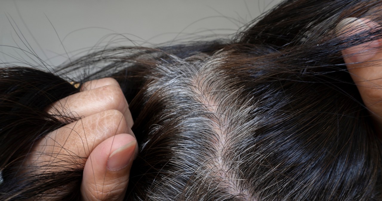 This rinse is a hit on the Internet. Just 1 vegetable is enough to forget about gray roots