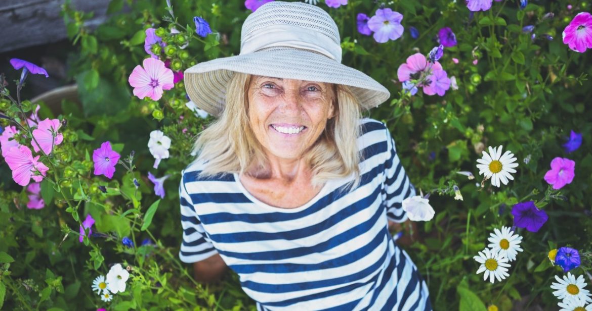 In the Polish People's Republic, every second aunt wore them. Today it's hard to hear them on the street                
