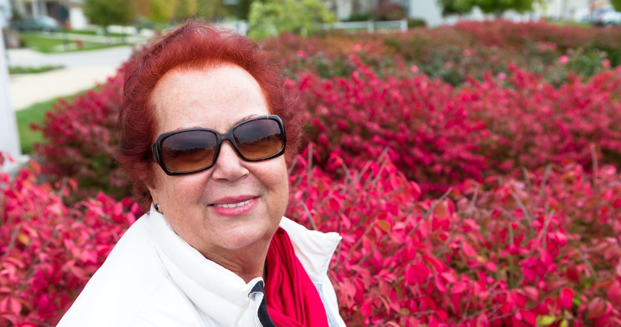 This bush will be the envy of all your neighbors. It has a unique color even in winter