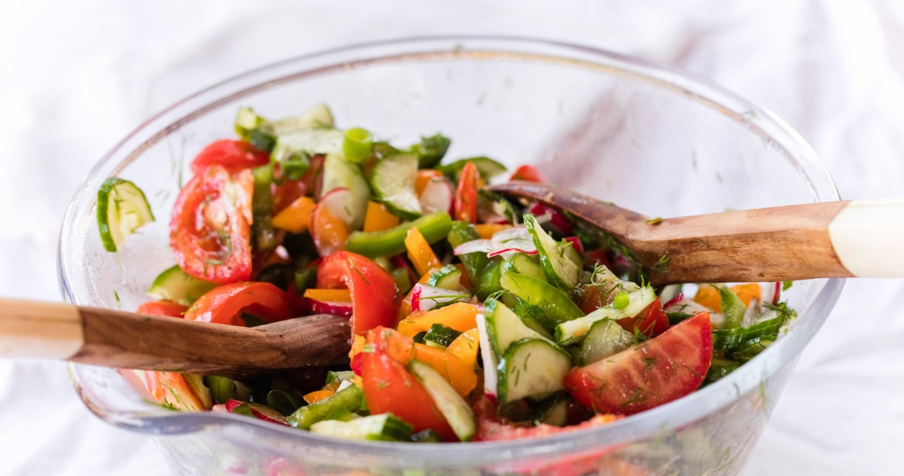 I combine a few ingredients and serve it for dinner. This salad always works