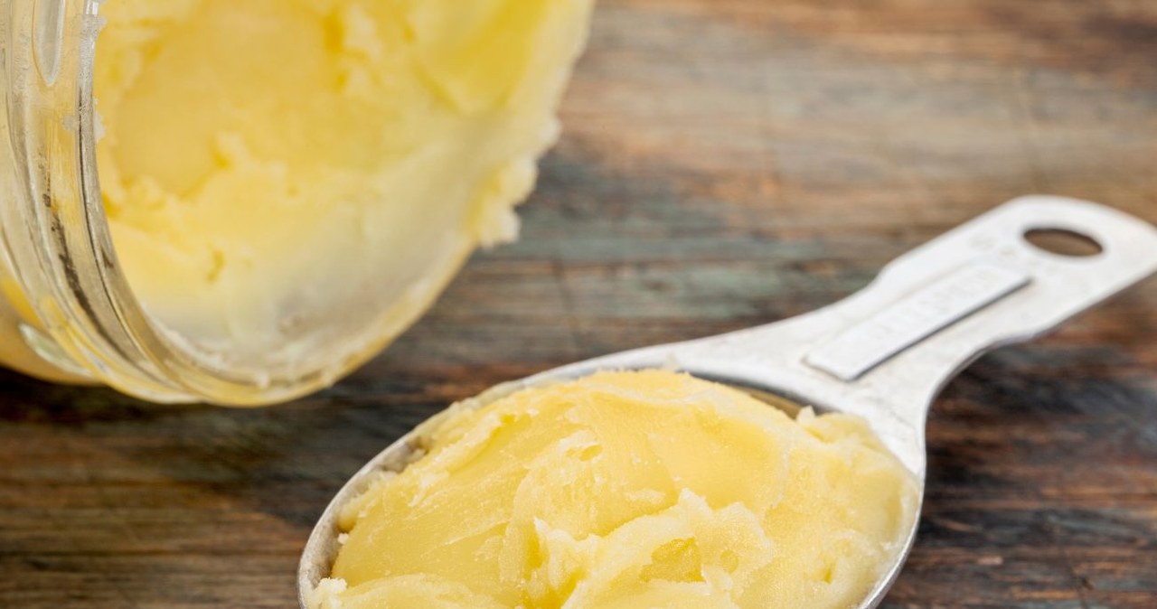 Seniors should use every day. It acts as a balm on the intestines, strengthens bones and joints, and improves eyesight