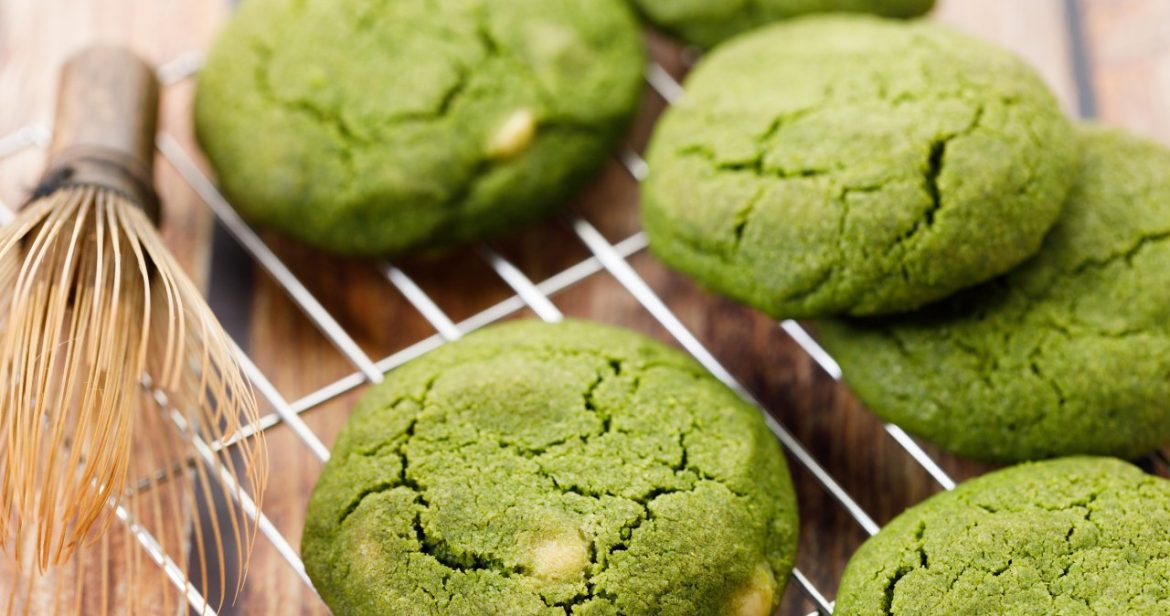 They look average, but they taste great. Green power cookies with a surprise                
