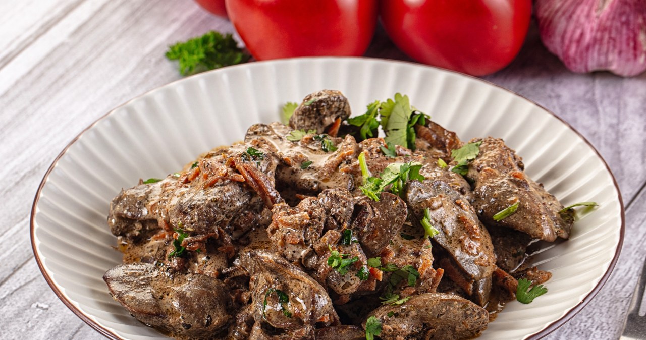 Seniors should eat at least once a week. It protects against anemia, takes care of your eyesight and accelerates regeneration