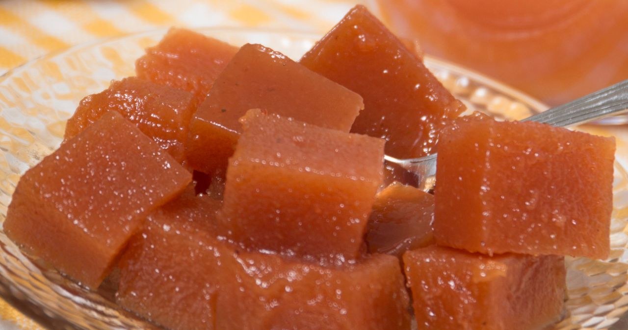 We ignore this Polish fruit. Meanwhile, it is a friend of the heart, it removes inflammation and soothes the nerves