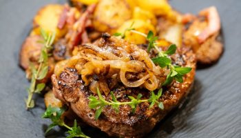 A noble cut of beef that we forgot about. In the Polish People's Republic it was used to make the best rump steak