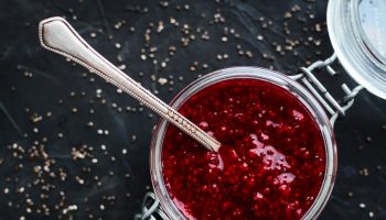 You can make this jam in 10 minutes in November. It delights with its taste and is healthier than the traditional one