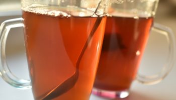 Grandma often suffered from autumn colds. It has antipyretic, anti-inflammatory properties and strengthens immunity