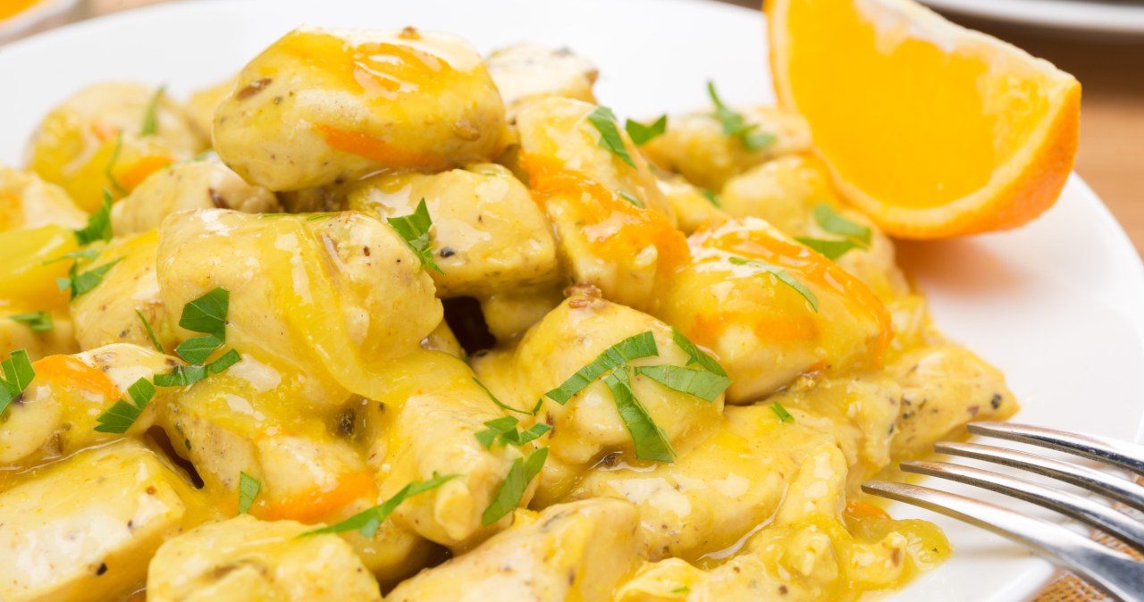 The scream at a pumpkin-marchev sauce. Signed to the swings