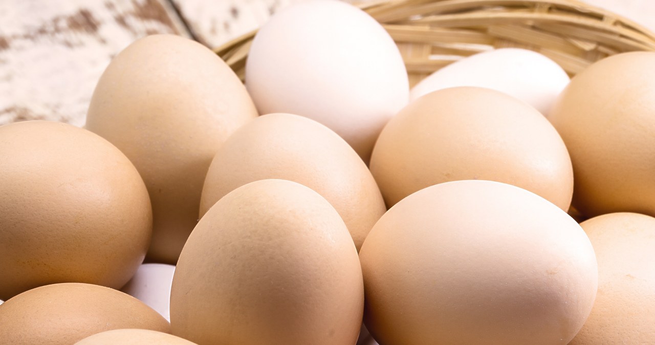 Neither in the box nor in the refrigerator door. Only eggs stored this way will remain fresh