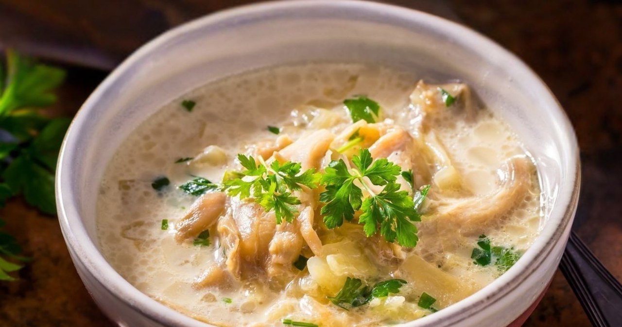 The whole world knows him and we don't appreciate him. I make a soup out of it, which replenishes the lack of vitamin D and has the power of protein