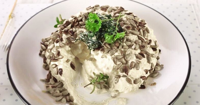 Eat 3 tablespoons a day or make health-promoting cottage cheese. It protects against atherosclerosis and lowers sugar levels