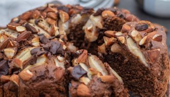 The best spice cake with bananas and dried fruit. A simple recipe