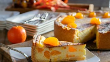 Delicious cheese mass and juicy tangerines. The best cake for Christmas